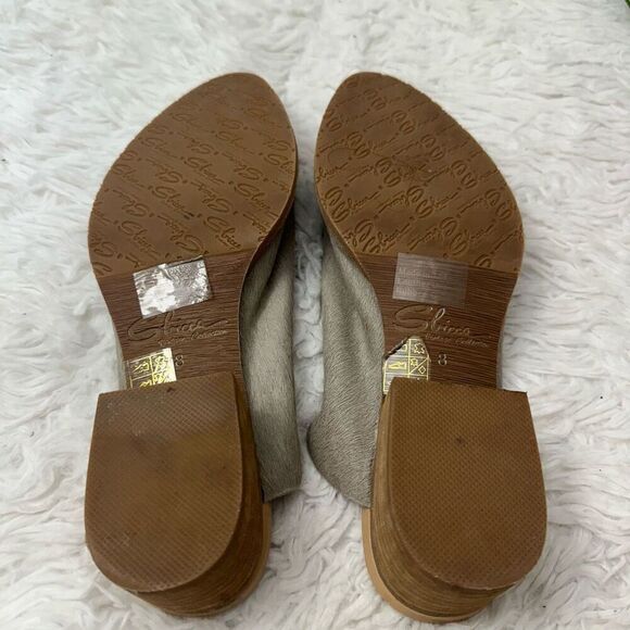 Sbicca Gray Leather Almond Toe Heeled Slip-on Mules Clogs size 8 Faux Fur - Picture 10 of 10